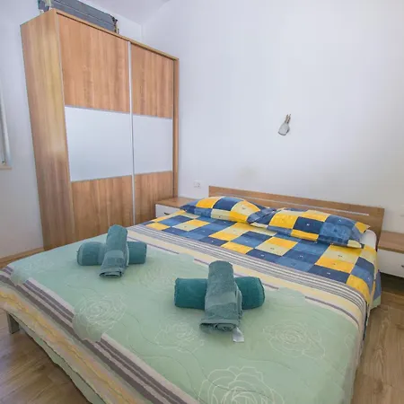 Appartement Goran Igrane